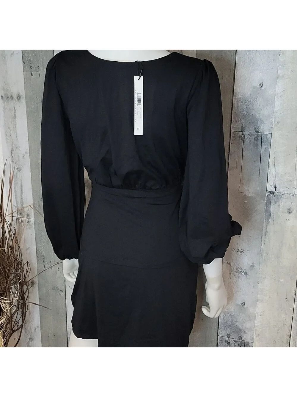 Susana Monaco Gathered Sleeve Dress - Picture 7 of 12